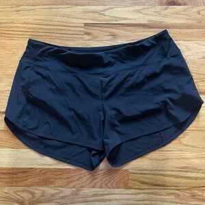 Speed Up Mid-Rise 4” Shorts - size 14 - Black